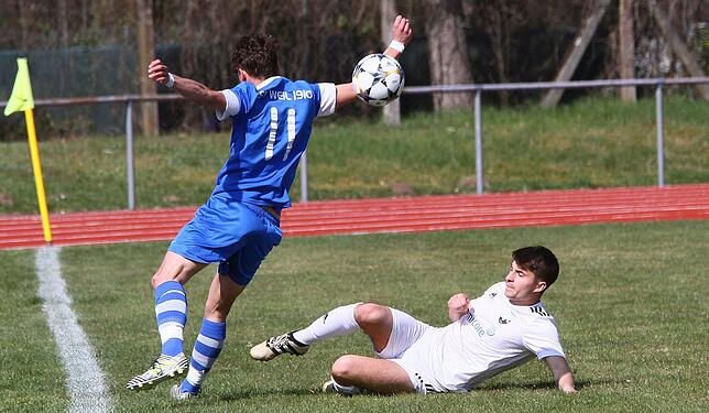 Bild 24: Der FC Wehr besiegt den SV Weil II mit 2:1 – und wir haben die Bilder