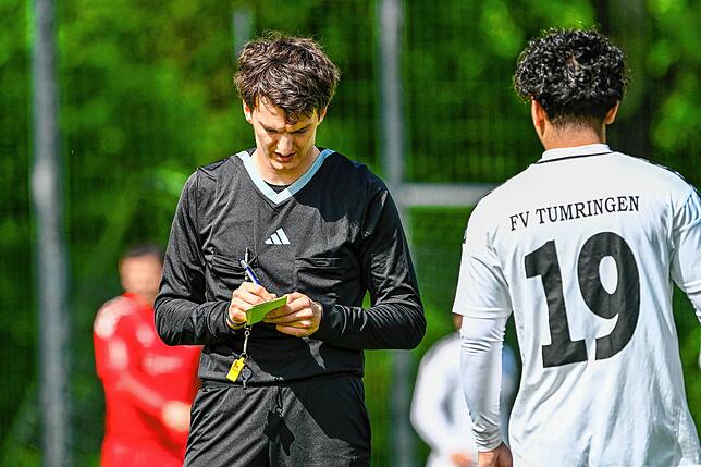 Bild 27: FV Lörrach-Brombach II besiegt den FV Tumringen im Derby mit 4:0 – und wir haben Fotos!