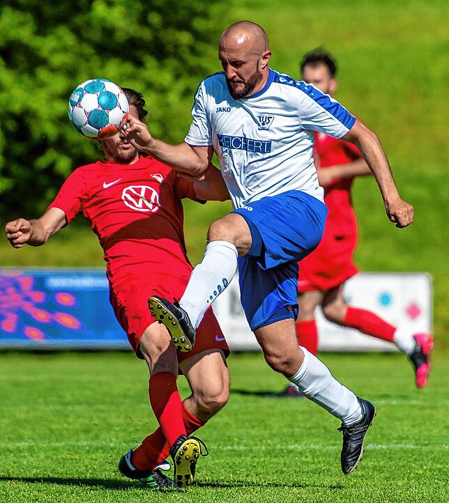 Schlechte Erinnerungen: Trainer Sascha Müller spielte im Pokalfinale 2022, das der TuS Stetten mit 1:8 in Erzingen gegen den FC Tiengen ...