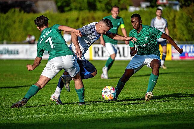 Bild 31: VfB Waldshut gewinnt mit 4:0 gegen den FC Zell &ndash; und wir haben Bilder!