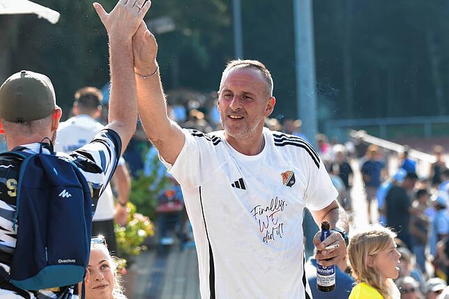 Bild 25: SV 08 Laufenburg steigt nach 2:1 gegen 1. SV Mörsch in die Verbandsliga auf – wir haben Fotos! (II)