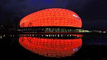 Bild : Europapark-Karten sichern! Gewinnspiel vor DFB-Pokalspiel Bayern gegen Freiburg