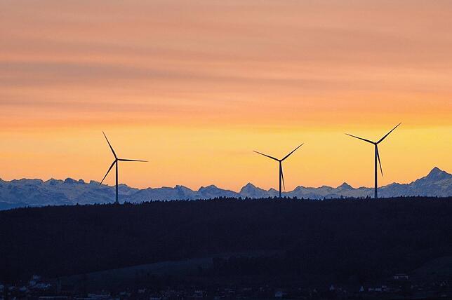 Die Windräder im Wiechser Windpark Verenafohren drehen sich bereits seit einigen Jahren.