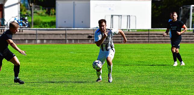 Bild 40: FC Wittlingen siegt 2:0 bei der SG FC Wehr/Brennet &ndash; und wir haben Bilder!