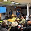 Das Interesse an der Westumfahrung beim jüngsten Runden Tisch Mobilität im Stockacher Umweltzentrum war sehr groß. Hans Steißlinger ...