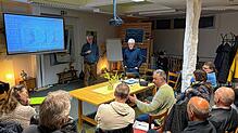 Das Interesse an der Westumfahrung beim jüngsten Runden Tisch Mobilität im Stockacher Umweltzentrum war sehr groß. Hans Steißlinger ...