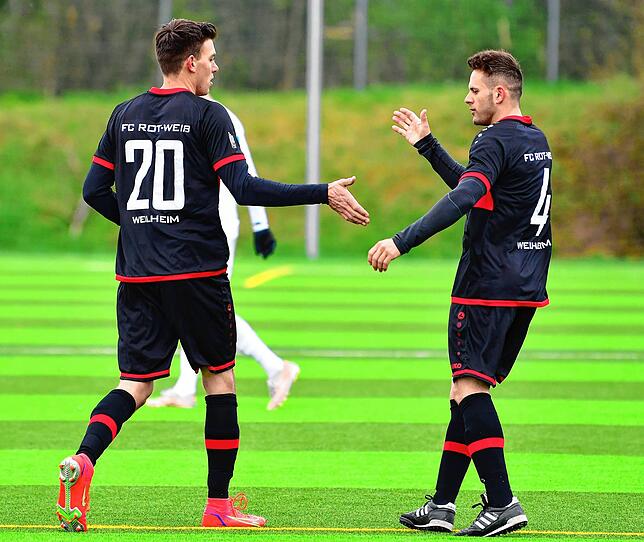Bild 14: FC Erzingen siegt trotz Unterzahl mit 5:2 gegen den FC RW Weilheim &ndash; und wir haben die Bilder!