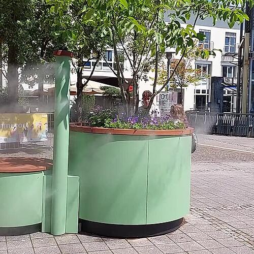 Die Vernebelungsanlage auf dem Augustinerplatz