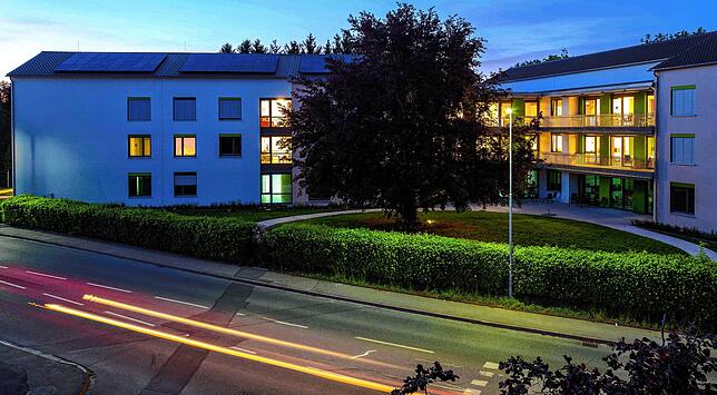 Fünf Pflegekräfte hat das Caritas-Zentrum in Meßkirch wegen der Impfpflicht verloren.