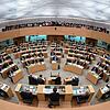 Blick in den Stuttgarter Landtag: Die Entscheidung über die neue Zusammensetzung des Parlaments fällt in einem Jahr, schon jetzt aber ...