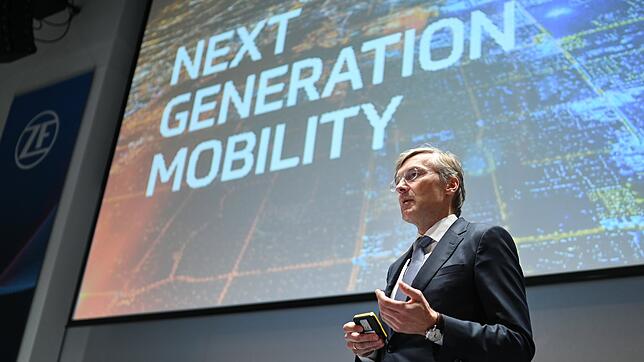 Wolf-Henning Scheider, Vorstandsvorsitzender der ZF Friedrichshafen AG, spricht während der Jahrespressekonferenz im ZF-Forum. "Next ...