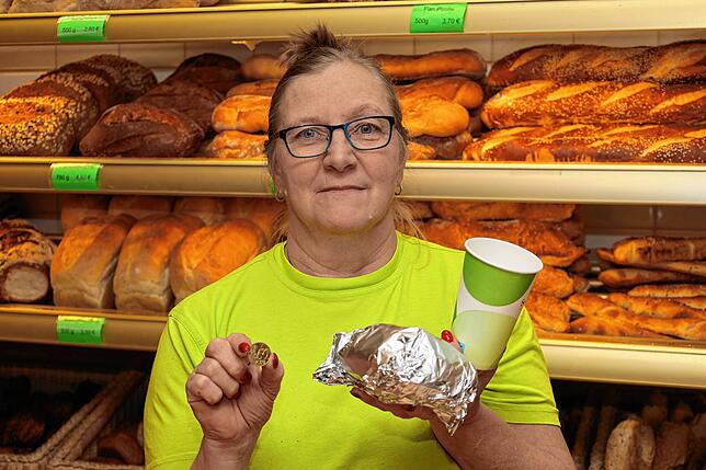 Diana Orthmann von der Paradiesbäckerei: „Ich finde die Verpackungssteuer unötig, weil es wahrscheinlich nicht viel bringt außer ...