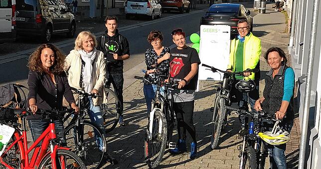 Treten beim Stadtradeln im „Offenen Team – Stockach“ in die Pedale (von links): Sabrina Molkenthin, Alice Engelhardt, ...