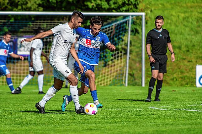 Bild 12: FC Erzingen bezwingt den FC Schönau mit 3:0 &ndash; und wir haben Bilder!