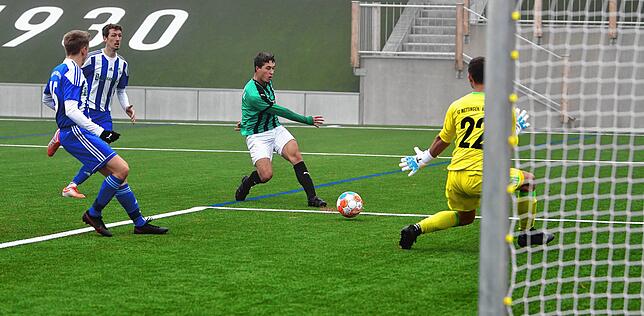 Bild 12: SG Mettingen-Krenkingen besiegt den Spitzenreiter FC Zell &ndash; und wir haben die Bilder!
