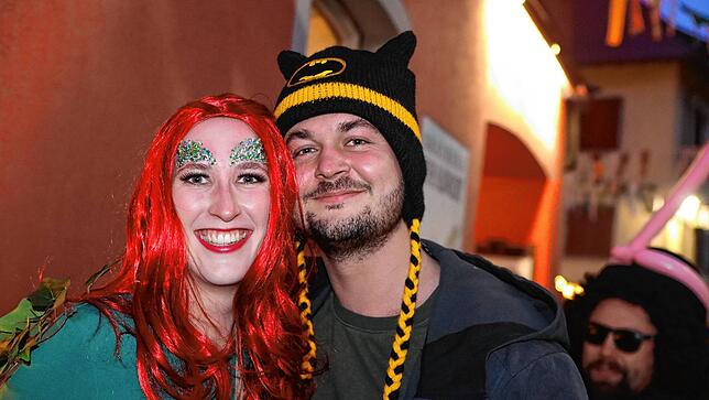 Bild 29: Ho Narro! In den Konstanzer Gassen wird immer noch Fasnacht gefeiert
