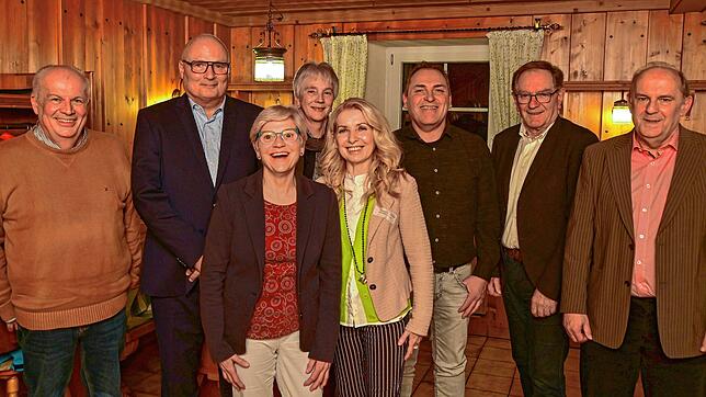 Das sind die Kandidaten der Freien Wähler des Wahlkreises III für den Kreistag. Von links Hubert Schlenker, Michael Rieger, Hedwig ...