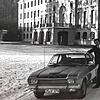 Winter 1970/1971: Adrian Bocec mit seinem ersten Auto, einem Ford Capri. &bdquo;Das Bild entstand im Schlosspark zu Donaueschingen, zu ...