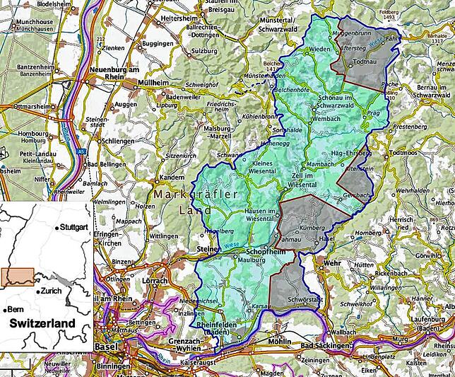 Geflügelpest: Sperrgebiete (rot) und Beobachtunggebiet (blau) im Landkreis Lörrach (Stand der Information:2. April 2021).