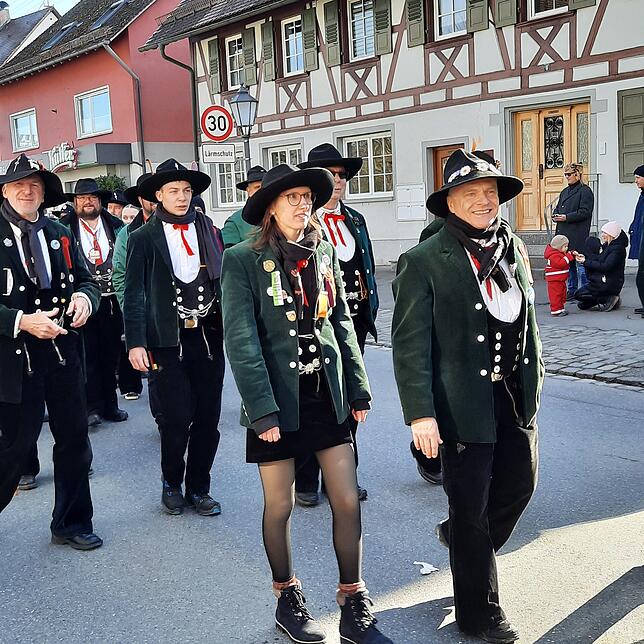 Bild 23: Bermatingen: Die Bilder-Highlights des ausgelassenen Umzugs und der Narrenolympiade!