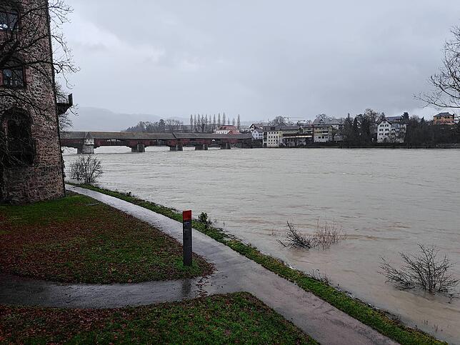 Hochwasser am 13.12.2023 in Bad Säckingen.