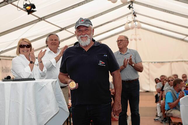 Bild 22: Die Internationale Bodenseewoche 2024 ist vorbei. Im Konstanzer Hafen erfolgt die Siegerehrung
