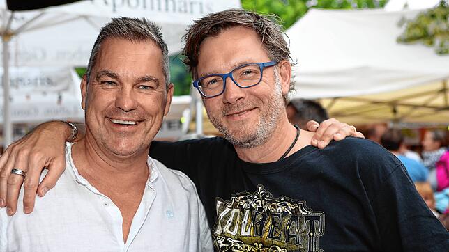Bild 27: Im Yachthafen auf der Reichenau spielt die Musik! Bilder vom Abend beim Wein- und Fischerfest