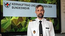 Heiko von Ditfurth ist Jugendoffizier der Bundeswehr und war an der Gewerbeschule in Schopfheim zu Gast.
