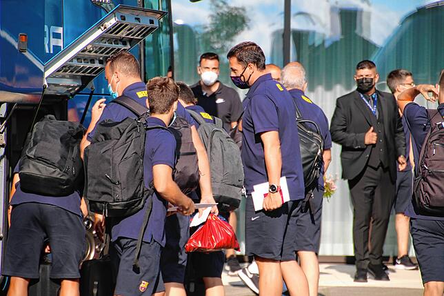Bild 10: Piqué, Busquets, Griezmann und Co. &ndash; der FC Barcelona ist da! So verlief die Ankunft der Fußballstars in Donaueschingen