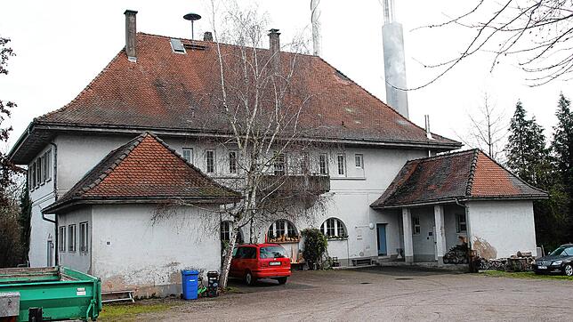 Sanierungsbedürftig ist der Kindergarten Alb, in direkter Nachbarschaft zum Areal der ehemaligen Papierfabrik. Hier können bis zu 70 ...