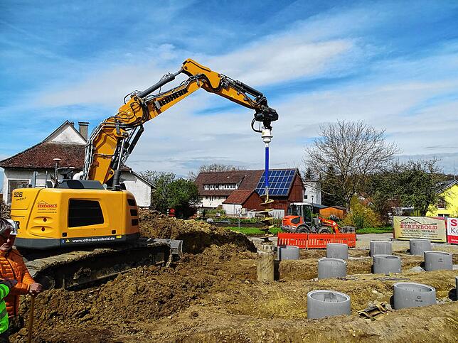 Ohne technische Geräte würde die Baumaßnahme länger dauern.