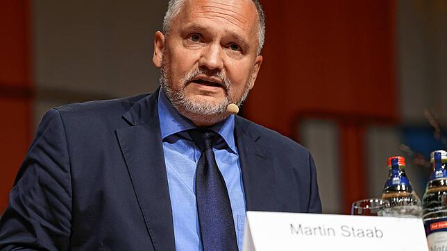Amtsinhaber Martin Staab (57) verspricht ein OB mit &bdquo;Ecken und Kanten&ldquo; zu sein.