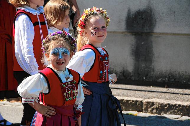 Bild 1: Chilbi 2025: So feiern die Kleinsten die Waldshuter Chilbi beim Kinderfest und Kinderumzug auf den Festplatz