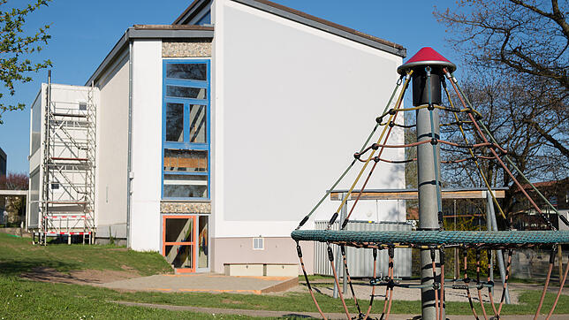 Übergangsweise ist die Kita Seegaddel ins Grundschulgebäude gezogen. Der Neubau der Kita und auch Sanierung und Erweiterung des ...