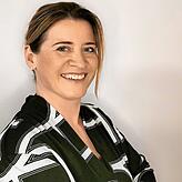 Michaela Blaha ist Germanistin und Expertin für verständliche Sprache.