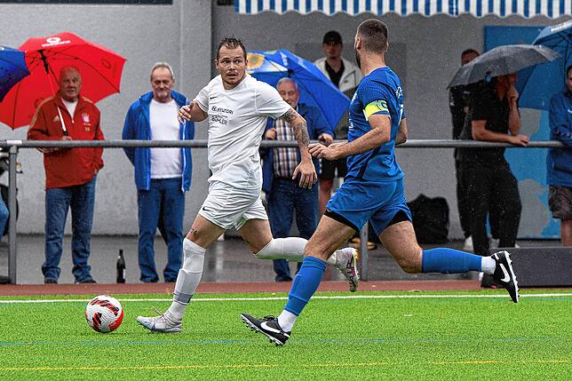 Bild 25: TuS Stetten kantert SG FC Wehr/Brennet mit 7:2 nieder &ndash; und wir haben Bilder!