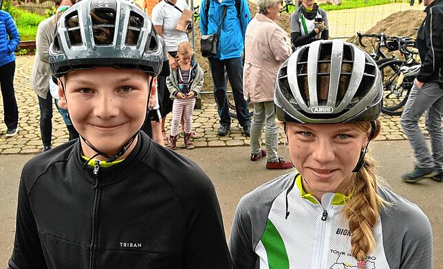 Bruno Speer und Henriette Krumm am Tag der Abfahrt zur Tour de Lauro. Inzwischen sind sie wieder zurück.