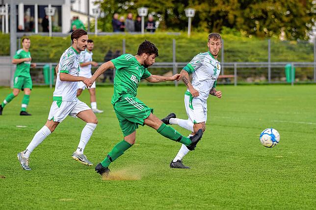 Bild 9: SV Herten besiegt den SV Waldhaus mit 4:1 – und wir haben Bilder!