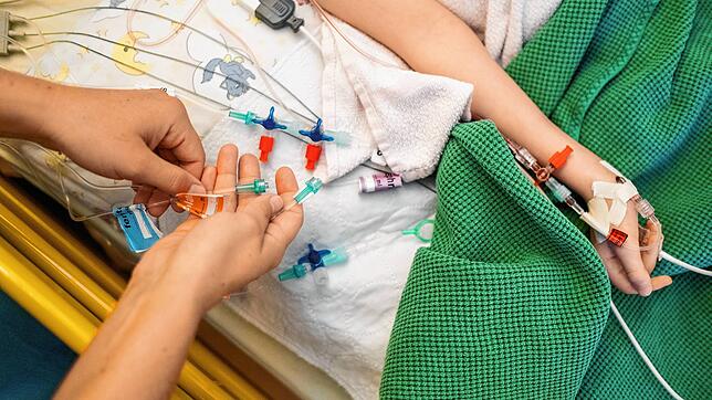 Pflegekräfte gesucht: Das Klinikum Hochrhein sucht für die Behandlung von Corona-Patienten helfende Hände &ndash; auch außerhalb des ...