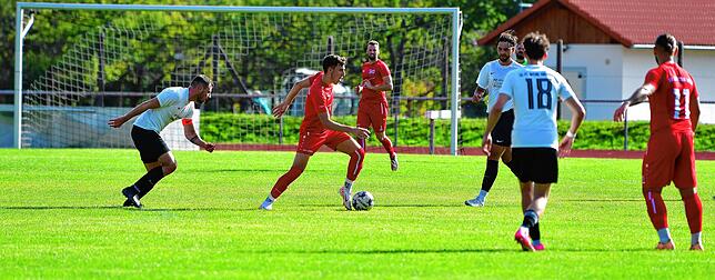 Bild 6: SG FC Wehr/Brennet besiegt den SV Jestetten mit 2:1 &ndash; und wir haben Bilder!