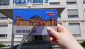 Welche Folgen hat das Urteil des Landgericht Konstanz von elf Monaten ohne Bewährung für AfD-Mann André Rehm? Der Kreisverband fordert ...
