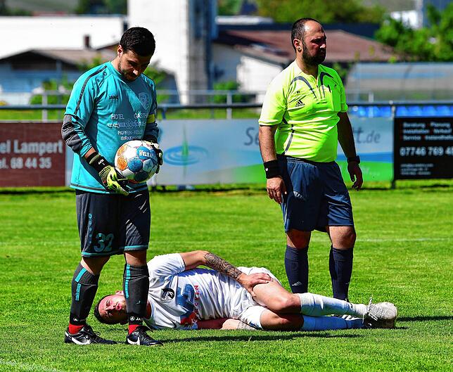 Bild 16: FC Erzingen besiegt den FC Schlüchttal mit 4:0 &ndash; und wir haben Bilder!