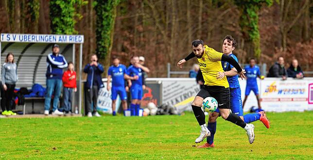 Bild 24: Unsere Bildergalerie vom Sieg des TSV Überlingen/Ried im KLA-Spitzenspiel gegen den TSV Konstanz