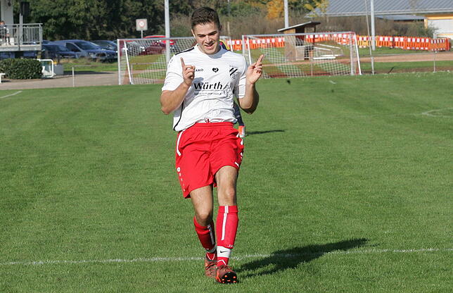 Bild 14: Spvgg. Wutöschingen gewinnt Wutachtalderby gegen SC Lauchringen mit 2:1 &ndash; wir haben die Bilder!