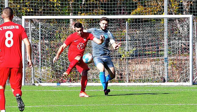 Bild 10: FC Tiengen 08 beendet seine Niederlagen-Serie mit einem 5:1 gegen den SV Jestetten &ndash; und wir haben Bilder!