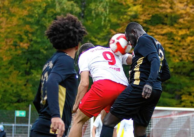 Bild 30: Türk. SV Singen gewinnt Bezirksduell beim SC Pfullendorf. Die besten Bilder vom 3:1-Erfolg.