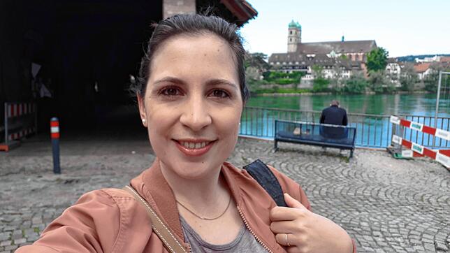 Maria Schlageter dokumentiert die offene Grenze in Bad Säckingen.