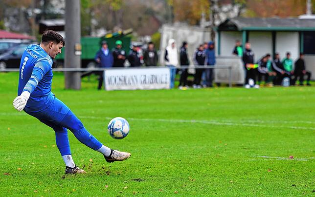 Bild 2: Unsere große Bildergalerie vom Bezirksliga-Kellerduell zwischen Kirchen-Hausen und Bräunlingen