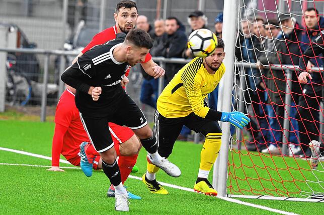 Bild 8: SV 08 Laufenburg siegt beim FC Bad Krozingen mit 3:2 &ndash; und wir haben die Bilder!
