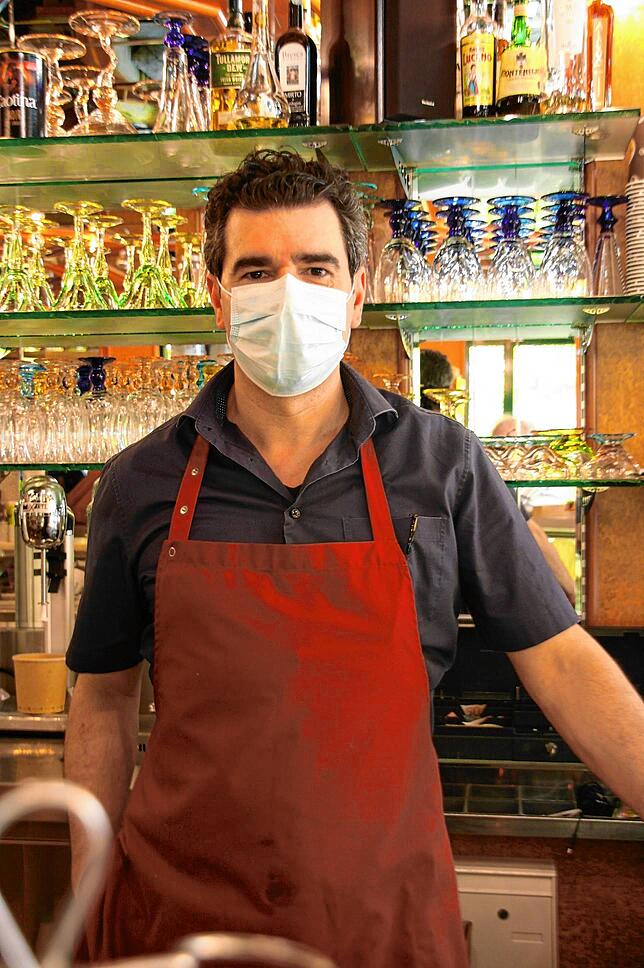 Auch Massimiliano Longu vom Donaueschinger Café Rialto an der Karlstraße.